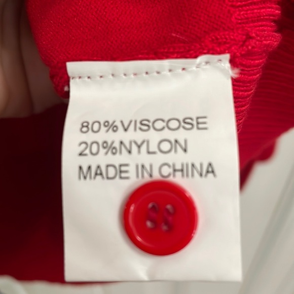 a. Jesdani red cardigan.  M - Picture 3 of 5